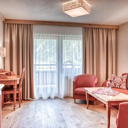 Hotel Habicher Hof 4-Sterne-Superior Oetz Zimmer foto