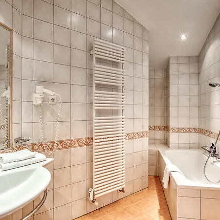 Hotel Habicher Hof 4-Sterne-Superior Oetz Zimmer foto