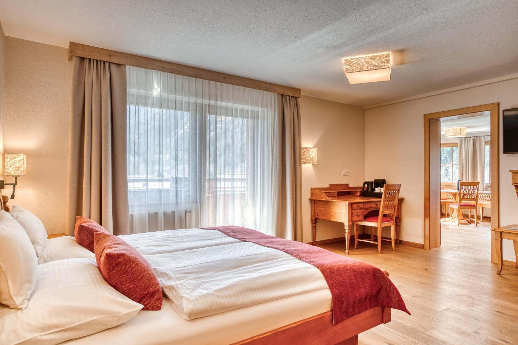 Hotel Habicher Hof 4 Oetz